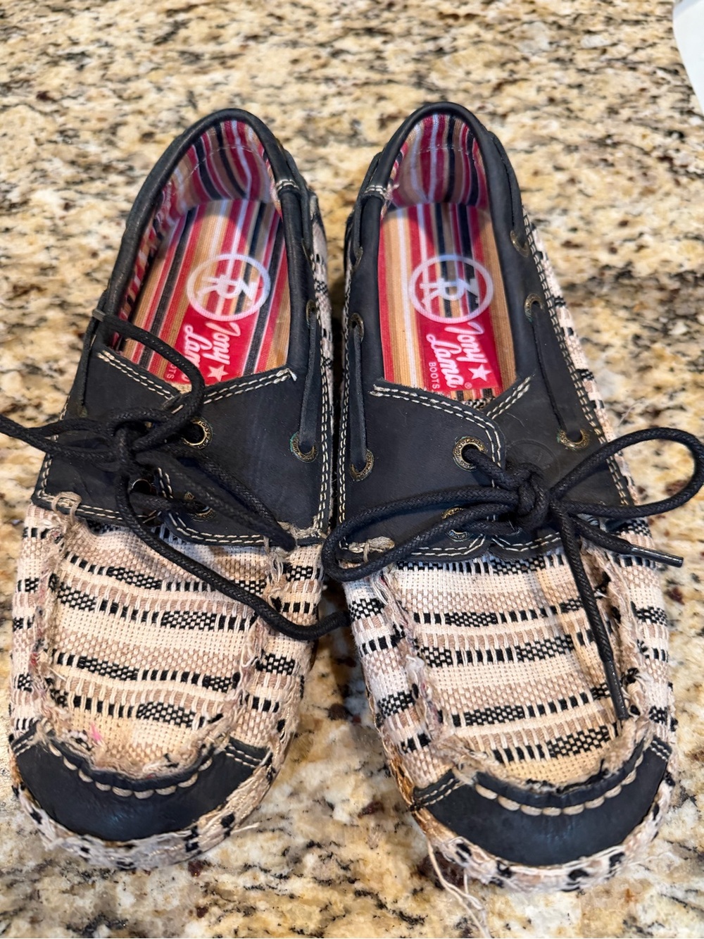 Tony Lama Gray Shoe with Red, Tan and Black Striped Lining size 7